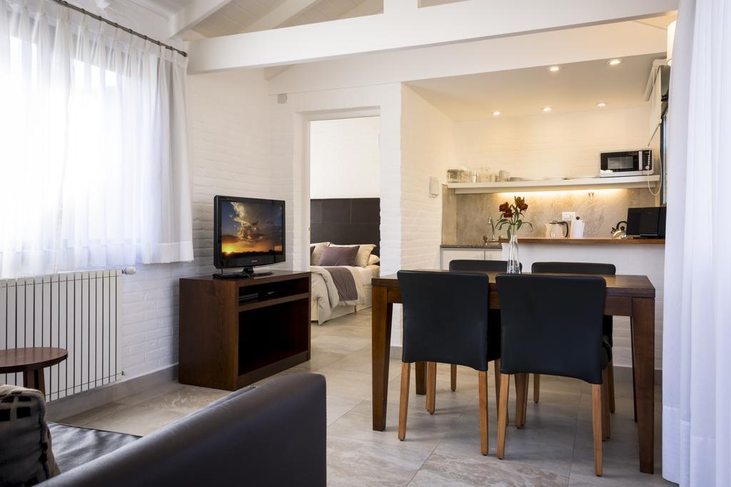 Ville Saint Germain Apart Hotel & Spa Carilo Phòng bức ảnh